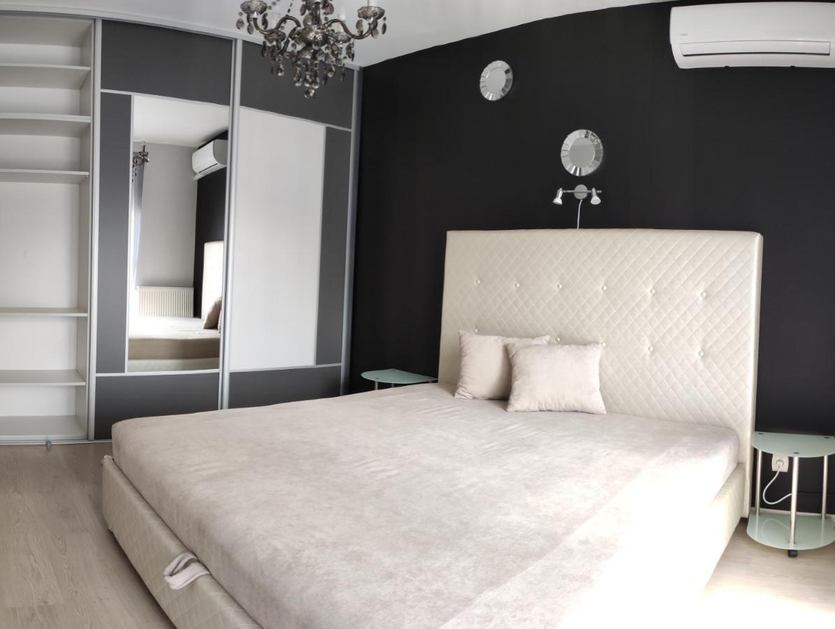 Ikon Apartman Hajduszoboszlo Exterior photo